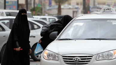 cheats/2011/05/31/saudi-female-driver-released/saudi-women-driving_rnfhcw