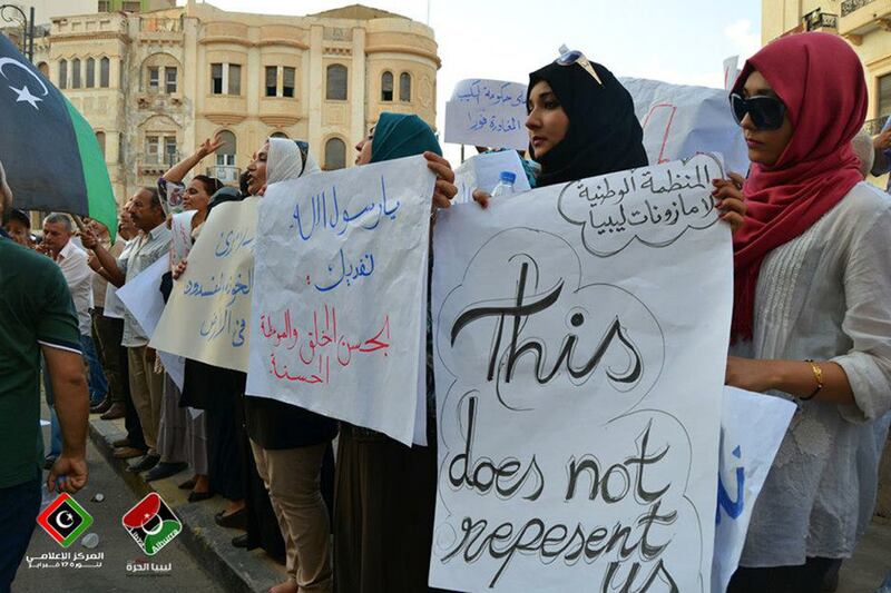 galleries/2012/09/13/protests-against-libyan-embassy-attacks-photos/libya-counter-protest-9_dd9qkj
