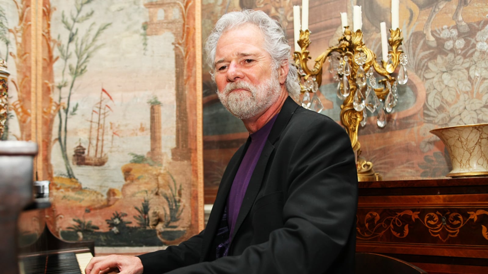 articles/2011/06/16/chuck-leavell-has-played-keyboards-for-the-allman-brothers-and-the-rolling-stones-but-trees-are-his-passion/chuck-leavell-treehugger-graham_jhbalh