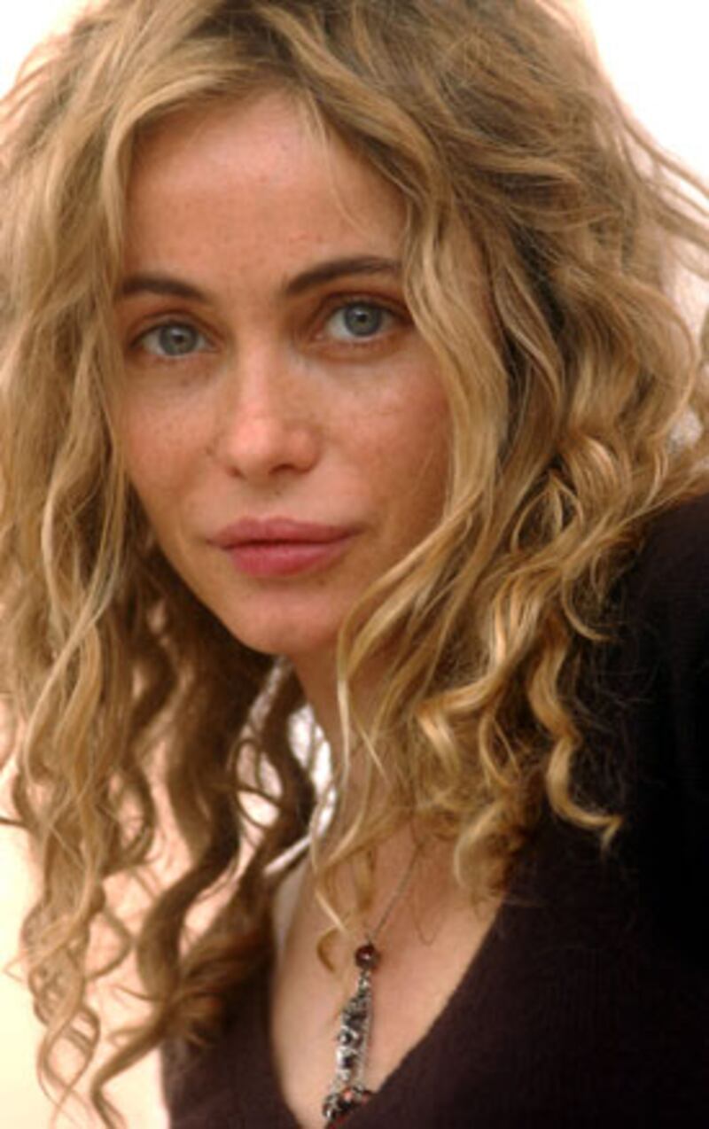galleries/2009/09/26/sexy-french-ladies/sexy-french-ladies---emmanuelle-beart_zmpxs4
