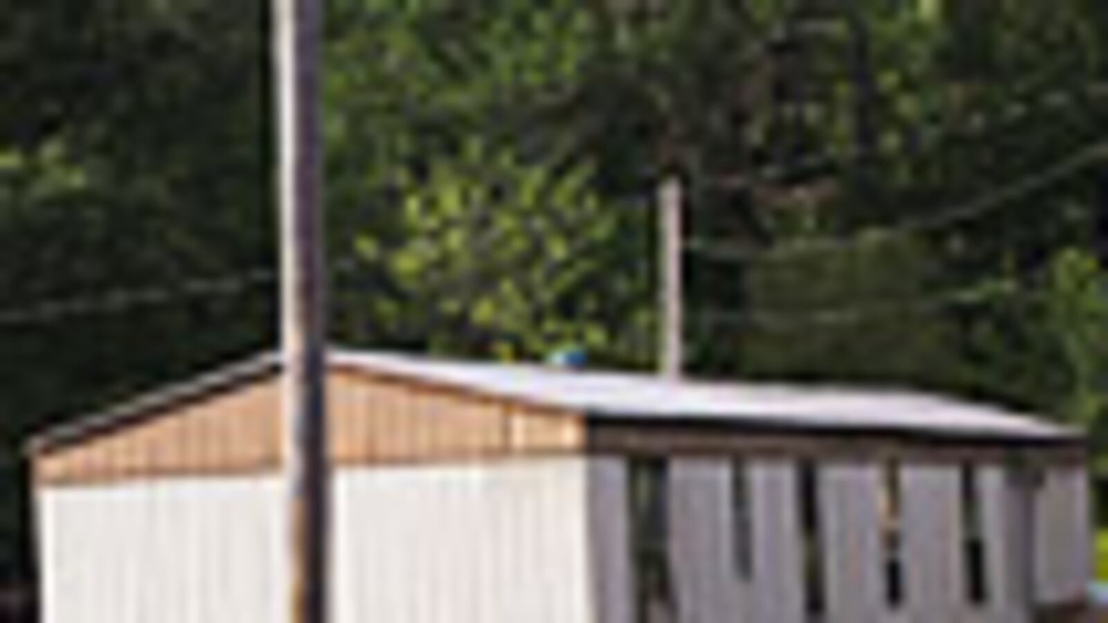 cheats/2011/05/07/mississippi-river-reaches-record-high/ries-flooding_178677_cspwgs