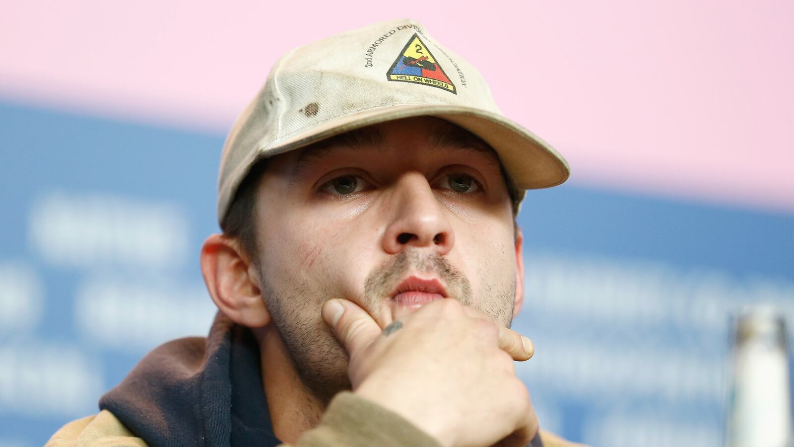 cheats/2014/06/27/shia-labeouf-arrested-at-theater/140627-shia-smoking-cheat_g7h0lo