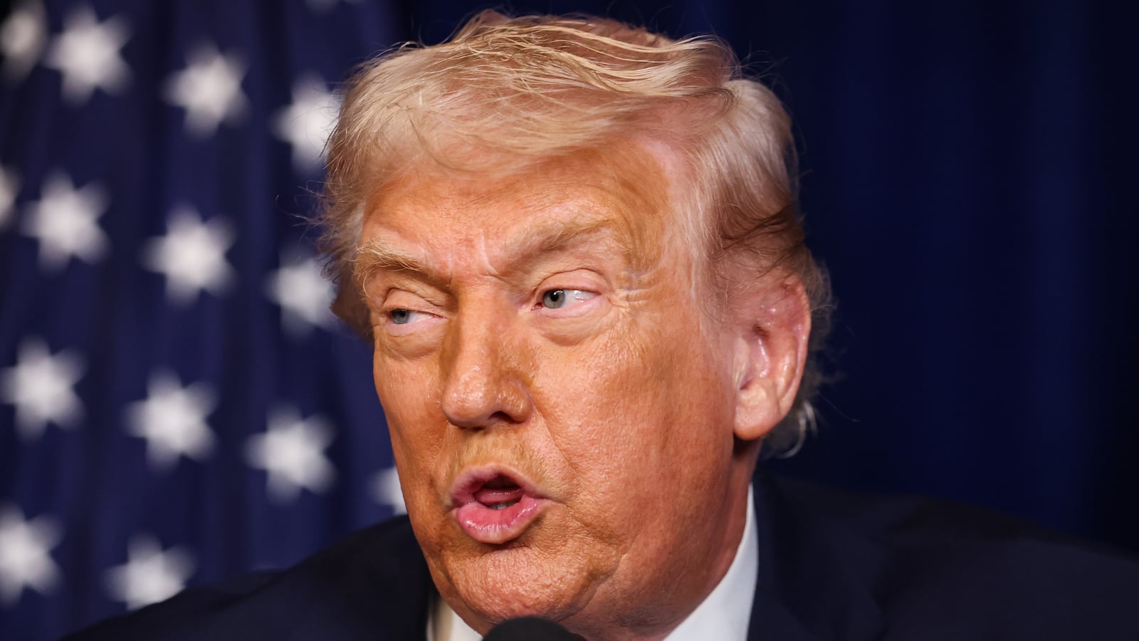 PALM BEACH, FLORIDA - DECEMBER 28: U.S. President Donald Trump speaks during a press conference with Ukrainian President Volodymyr Zelensky following their meeting at Trump’s Mar-a-Lago club on December 28, 2025 in Palm Beach, Florida. Trump invited Zelensky to his private club to work on the U.S. proposed peace plan to end the war in Ukraine as the conflict approaches four years since the sudden full-scale invasion by Russia on February 24, 2022. (Photo by Joe Raedle/Getty Images)