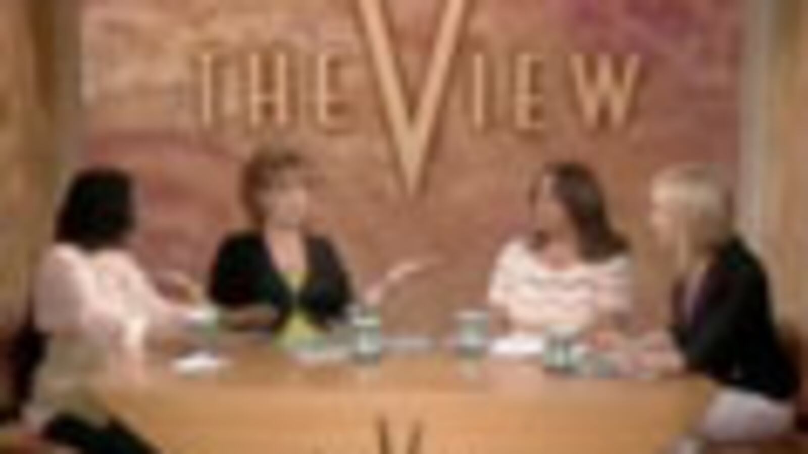 videos/2009/02/26/elisabeth-fears-organ-conspiracy/theview-elisabeth-uterus_15920_lbfsza