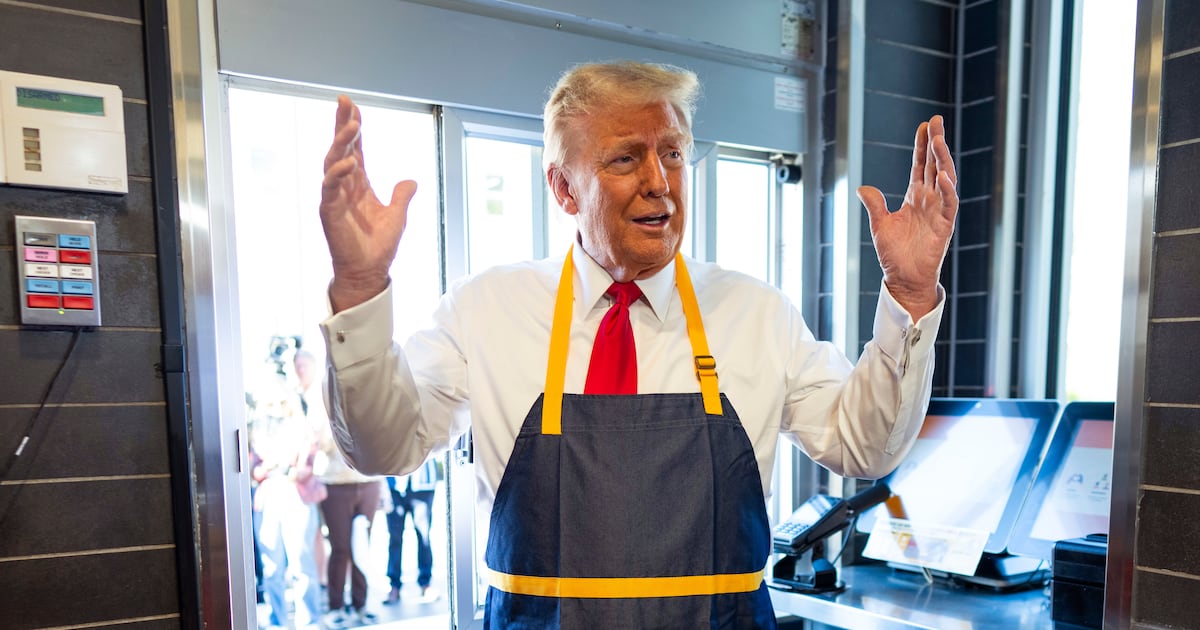 Trump, 79, befiehlt allen außer ihm, wieder fit zu werden