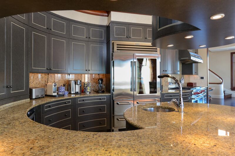 galleries/2014/09/06/omg-i-want-this-house-chatham-ma-photos/140903-omg-3_gmod0q