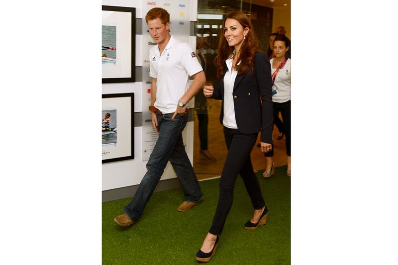 articles/2012/08/10/harry-and-kate-visit-team-gb-house/sykes-harry-kate-visit-gb-house_ksmlc8