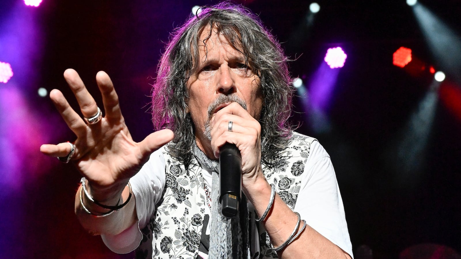 Kelly Hansen of Foreigner in 2024.