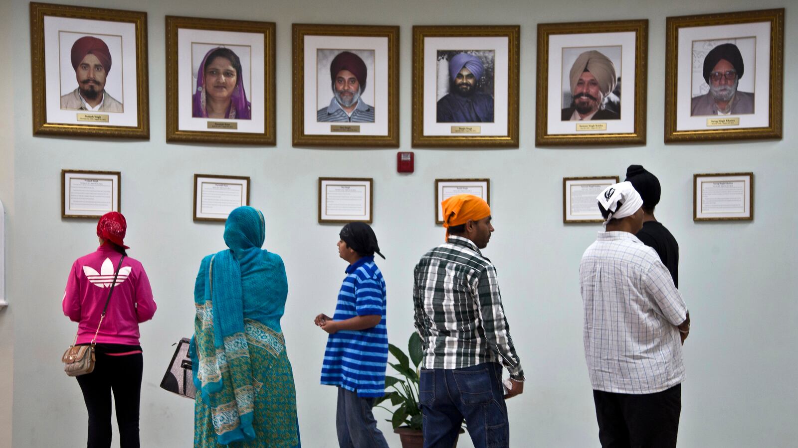 articles/2013/08/05/donning-the-turban-harleen-kaur-s-response-to-oak-creek-massacre/130805-Singh-Turban-Oak-Creek-tease_rsbttw