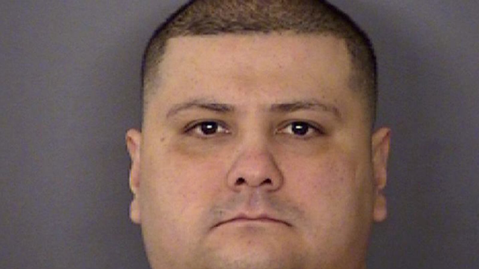 articles/2015/09/01/cops-kill-man-standing-with-hands-up/150901-zavadski-shooting-tease_uuukdt