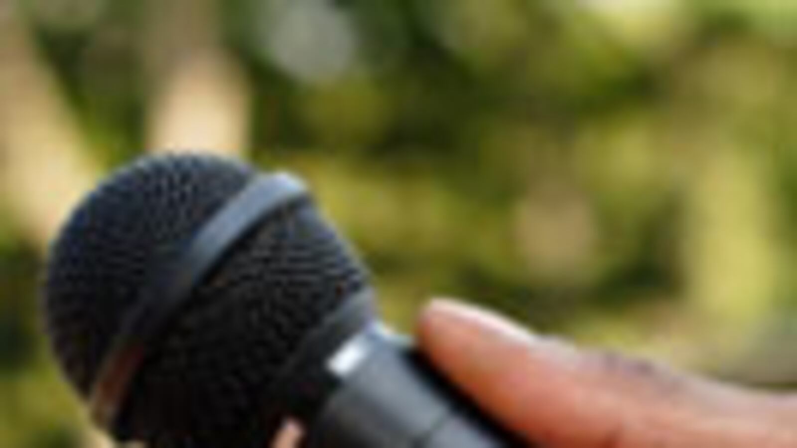 articles/2008/10/08/pointing-a-finger-at-the-press/mccarthy-media_535_t364zf