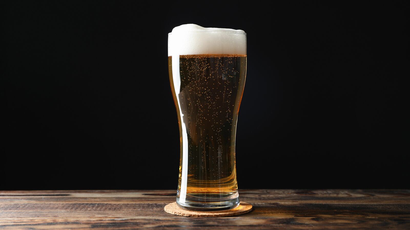 200430-half-full-beer-hero_di1ubw