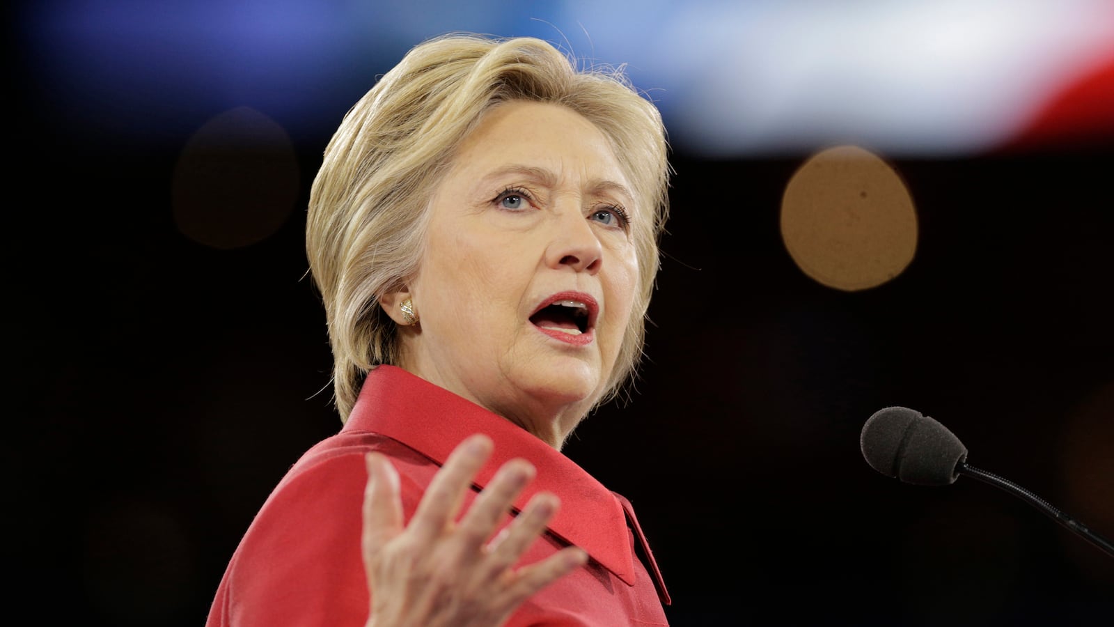 articles/2016/03/29/hillary-clinton-s-hack-supporters-have-skin-in-the-game-bernie-sanders-s-dreamers-not-so-much/160328-tomasky-clinton-tease_iaxcjl