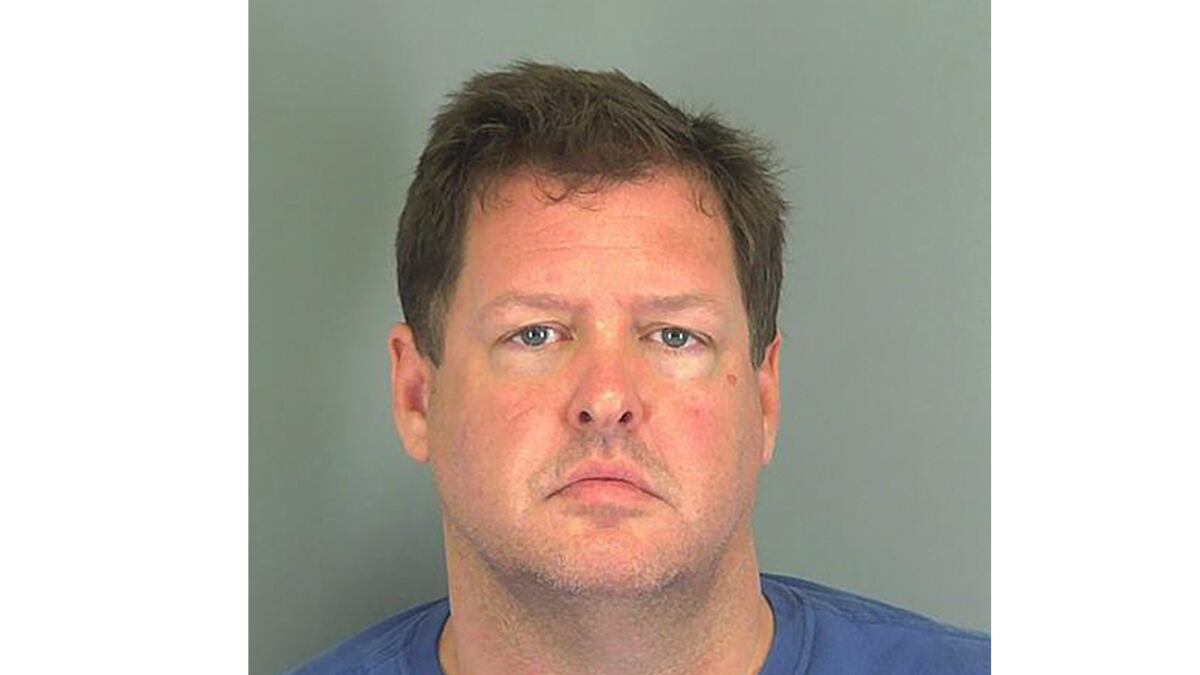 cheats/2016/11/10/missing-husband-wife-bodies-recovered/161110-serial-killer-nc-cheat_pyqzdp