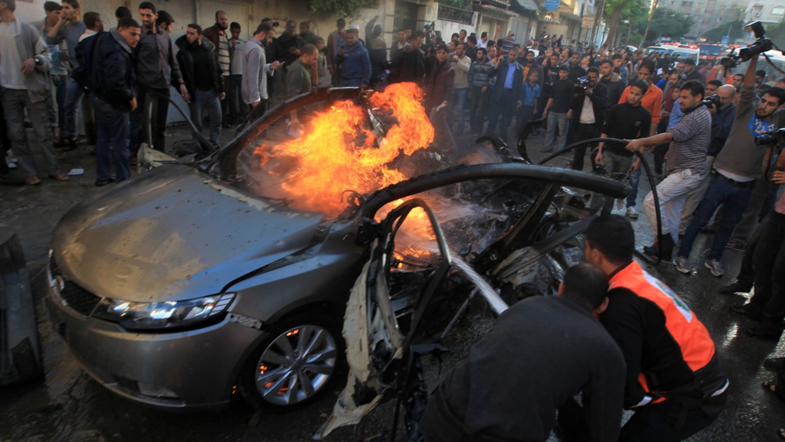 cheats/2012/11/14/hamas-military-commander-killed/gaza-israeli-strike-jaabari-cheat_y2ks58