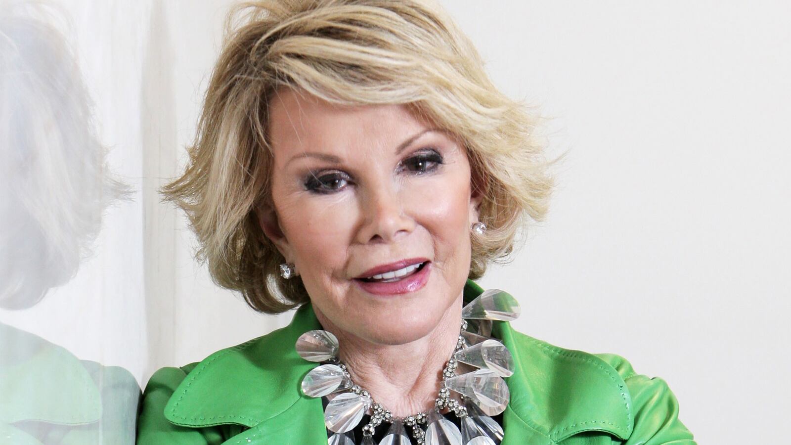 articles/2016/03/09/you-can-own-a-piece-of-joan-rivers-the-story-of-her-possessions-up-for-auction/160308-teeman-joan-rivers-tease_pzcckj