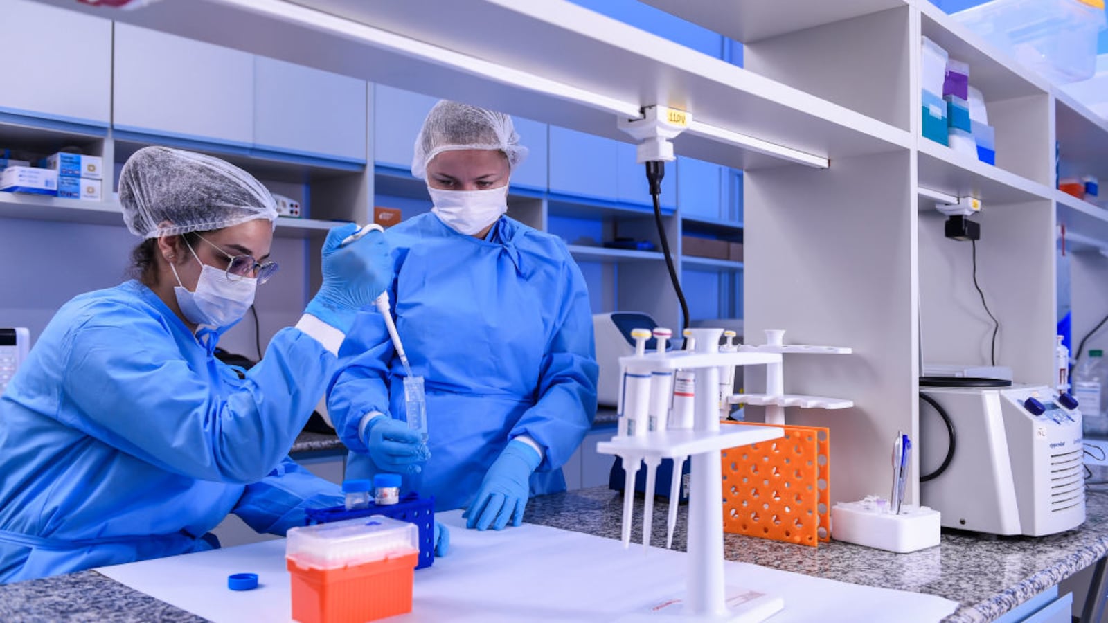 GettyImages-1208126895_h1nx08