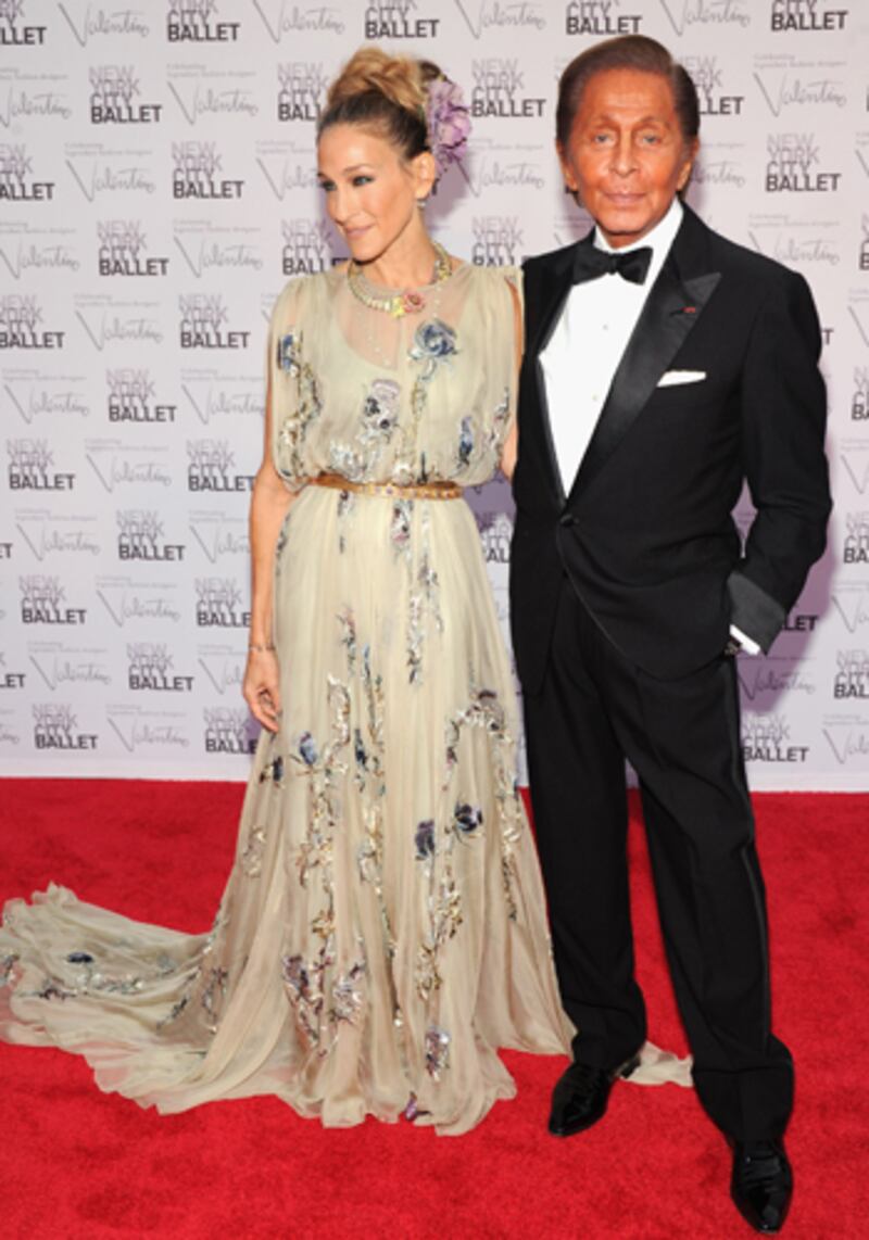 galleries/2012/09/21/from-kate-middleton-to-britney-spears-the-best-and-worst-dressed-of-the-week-photos/ValentinSJPGALA_ysiy1z