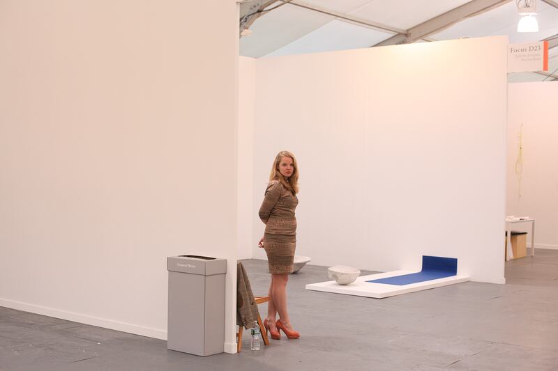 galleries/2013/05/10/scenes-from-frieze-art-fair-new-york-2013-photos/frieze-scene-8_vdpggj