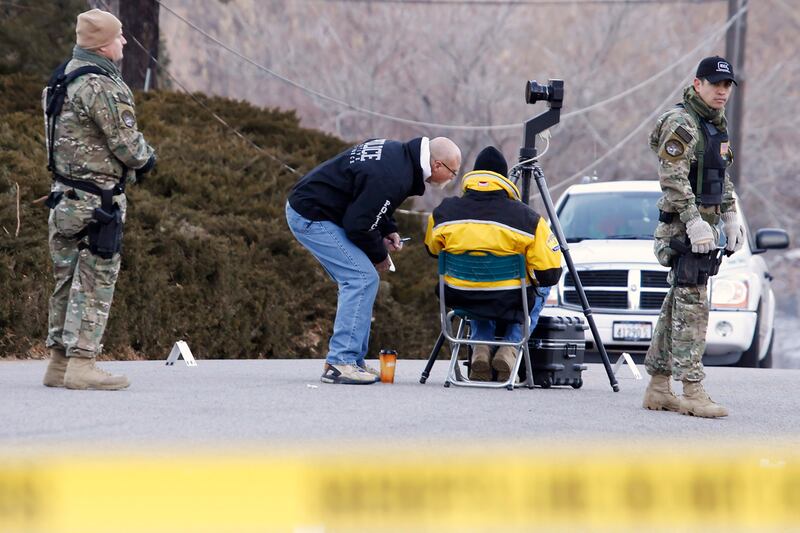 articles/2012/01/06/gun-control-advocates-say-lax-utah-permit-rules-lurk-within-senate-bill/utah-gun-problem-officer-killed-dzieza_j9fyfy