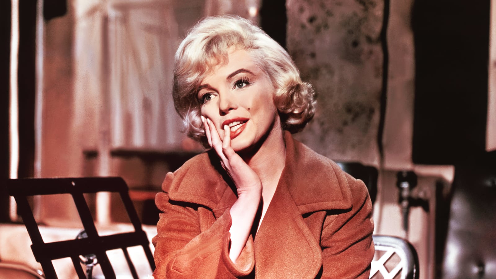 200424-guiles-trump-tease_rplkye