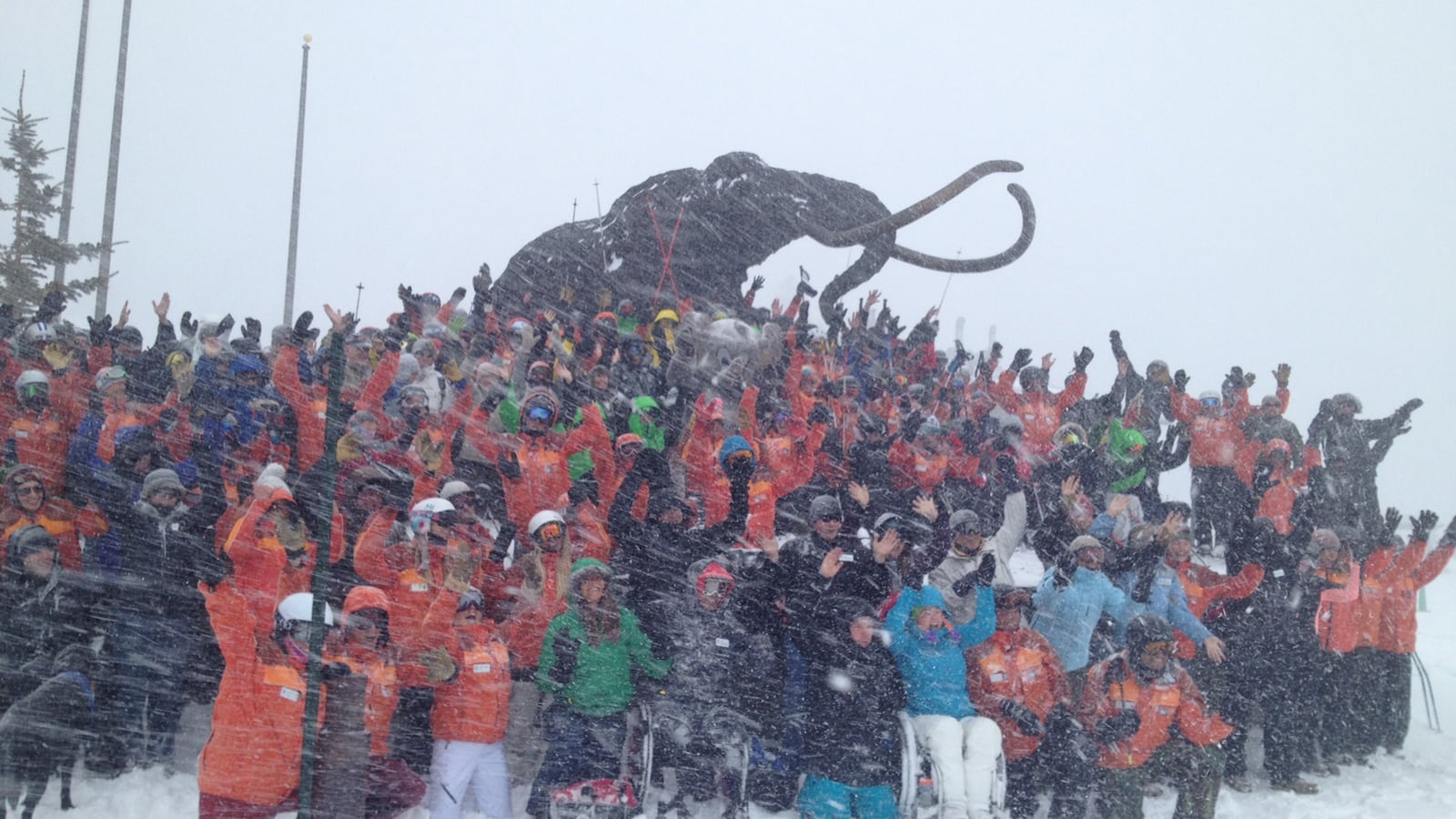 articles/2014/02/17/homefront-veterans-skiing-with-wounded-warriors/140216-veteran-skiing-weston-tease_it647z