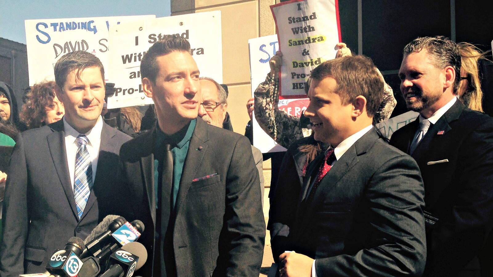 cheats/2016/07/26/anti-abortion-videomaker-s-charges-dropped/160726-abortion-filmmaker-cheat_qj2hiw