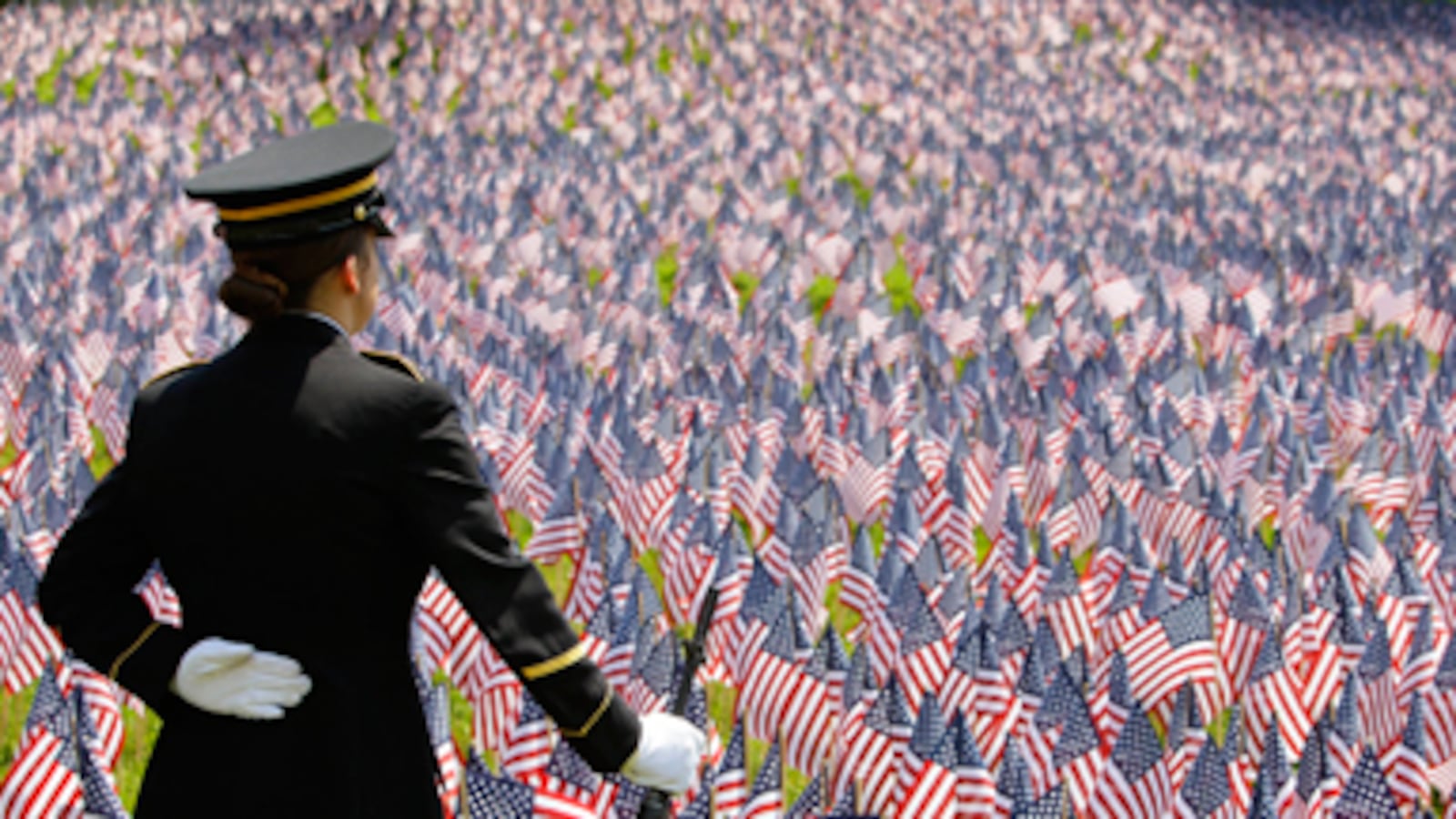 articles/2011/05/29/memorial-day-how-the-holiday-is-being-passed-to-a-younger-generation/gomez-memorial-day_183652_p0rvlr