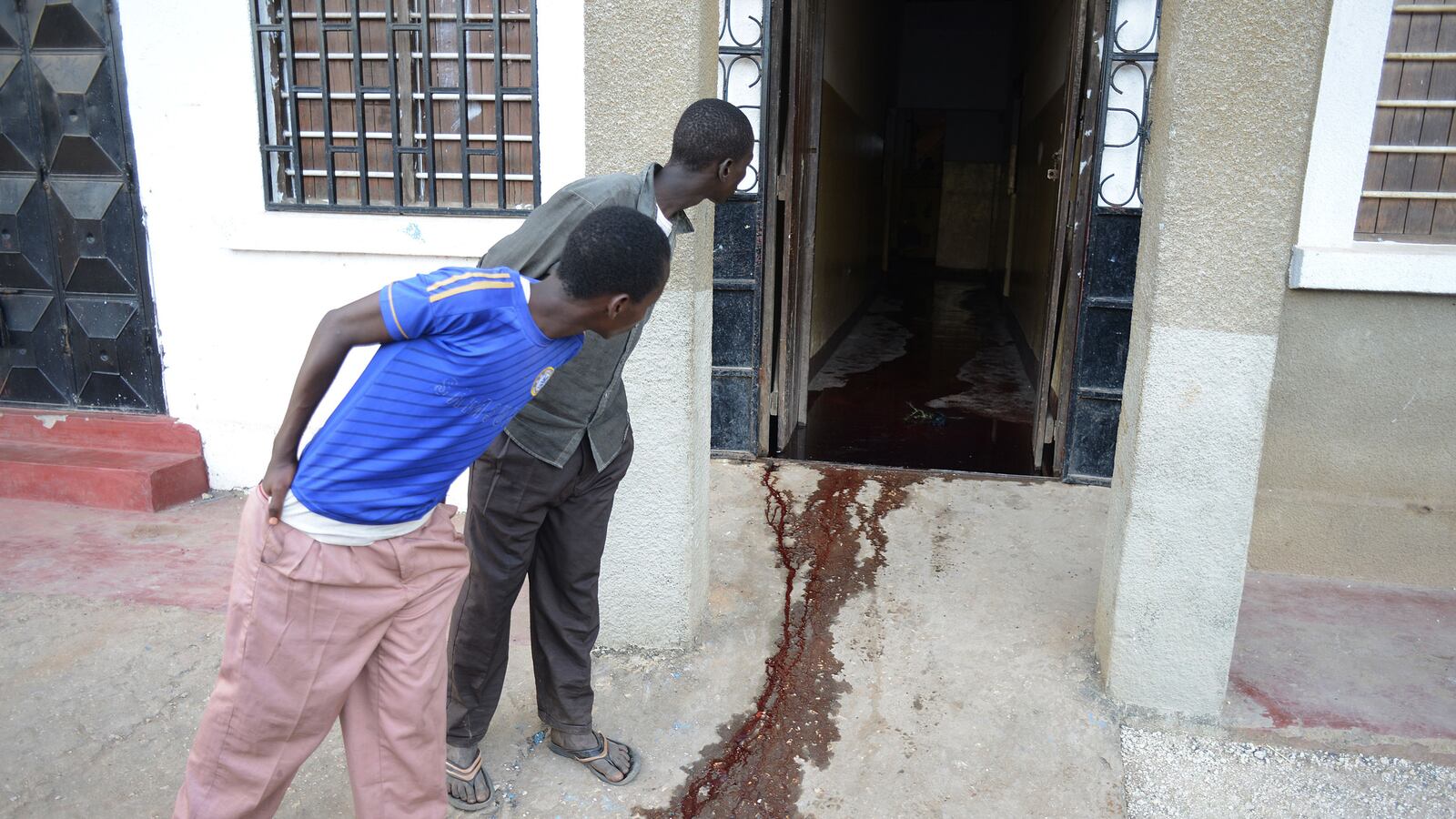 cheats/2014/06/17/al-shabab-terrorizes-kenya-again/140617-kenya-cheat_ryyl5o