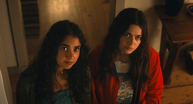 Geraldine Viswanathan and Molly Gordon.