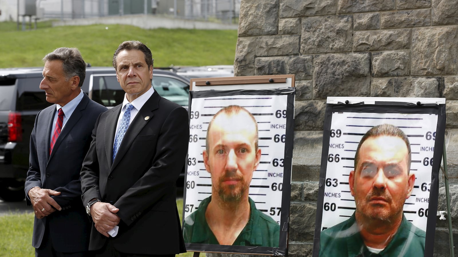 cheats/2015/06/29/escapees-used-pepper-to-defeat-bloodhounds/150629-convicts-used-pepper-cheat_jltxxs