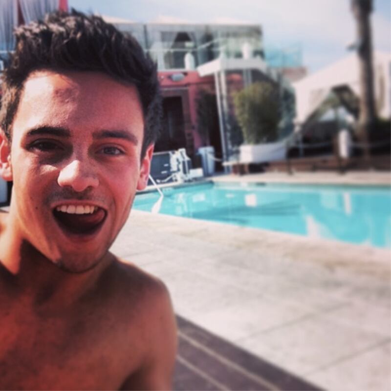 galleries/2013/03/24/jay-leno-selena-gomez-more-celebrity-twitter-pictures-photos/130323-twit-pics-daley_r1z9wr