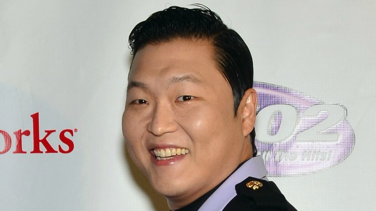 cheats/2012/12/07/psy-made-anti-american-rap/psy-soldiers-cs_gsvej7