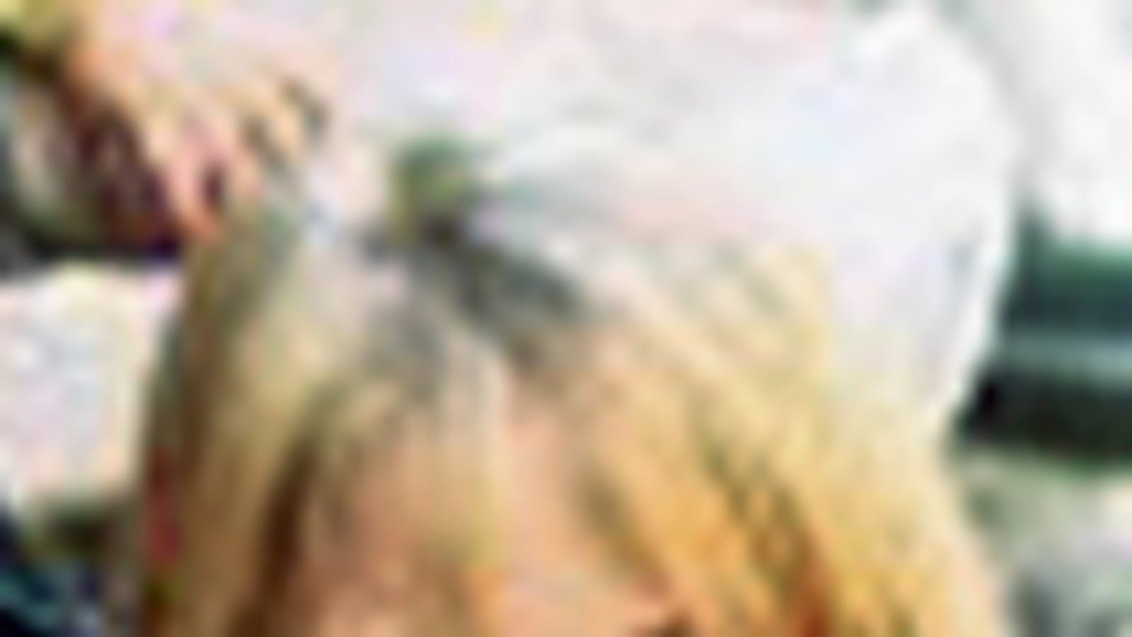 cheats/2011/04/26/madoff-daughter-in-law-shops-memoir/stephanie-madoff_lrrz6v