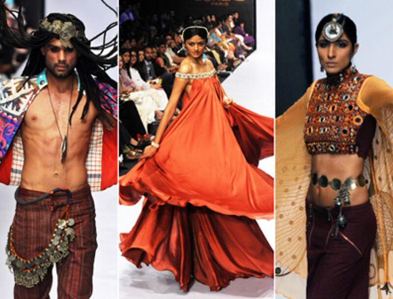 articles/2010/04/11/pakistans-daring-fashion-week/pakistan-fashion-week_ywxyet