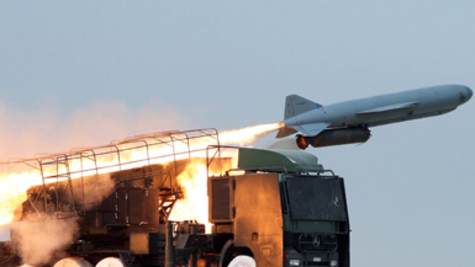 cheats/2011/01/03/iran-snubs-us-on-nuke-visits/roberts-iran_150443_w5ylcz