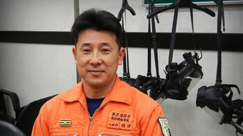 articles/2011/04/03/a-japanese-firefighter-on-surviving-the-nuclear-reactors-and-radiation/samuels-japan-firefighters_171015_gvt5el