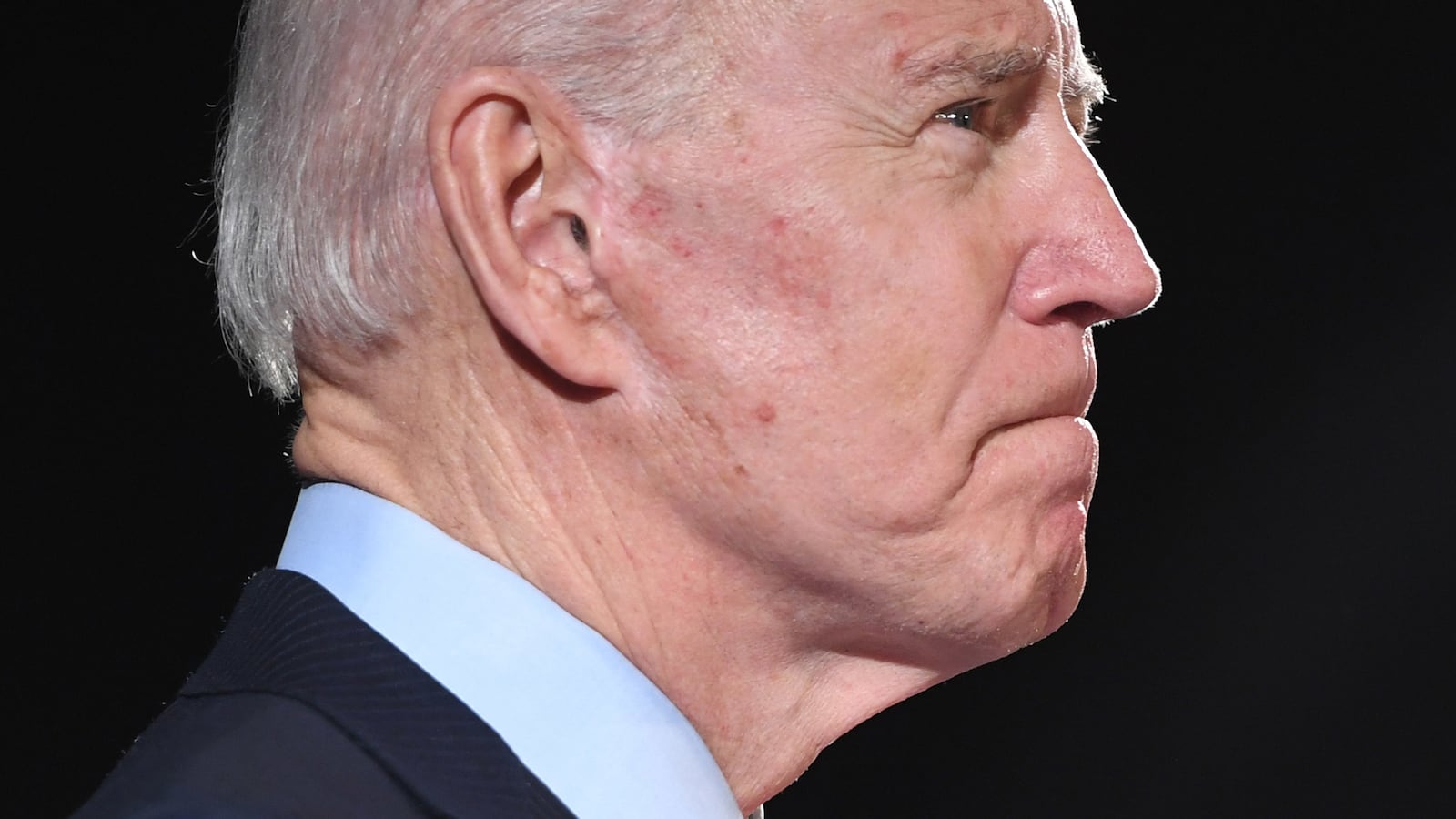 200402-lachlan-biden-tease_a6gmwv