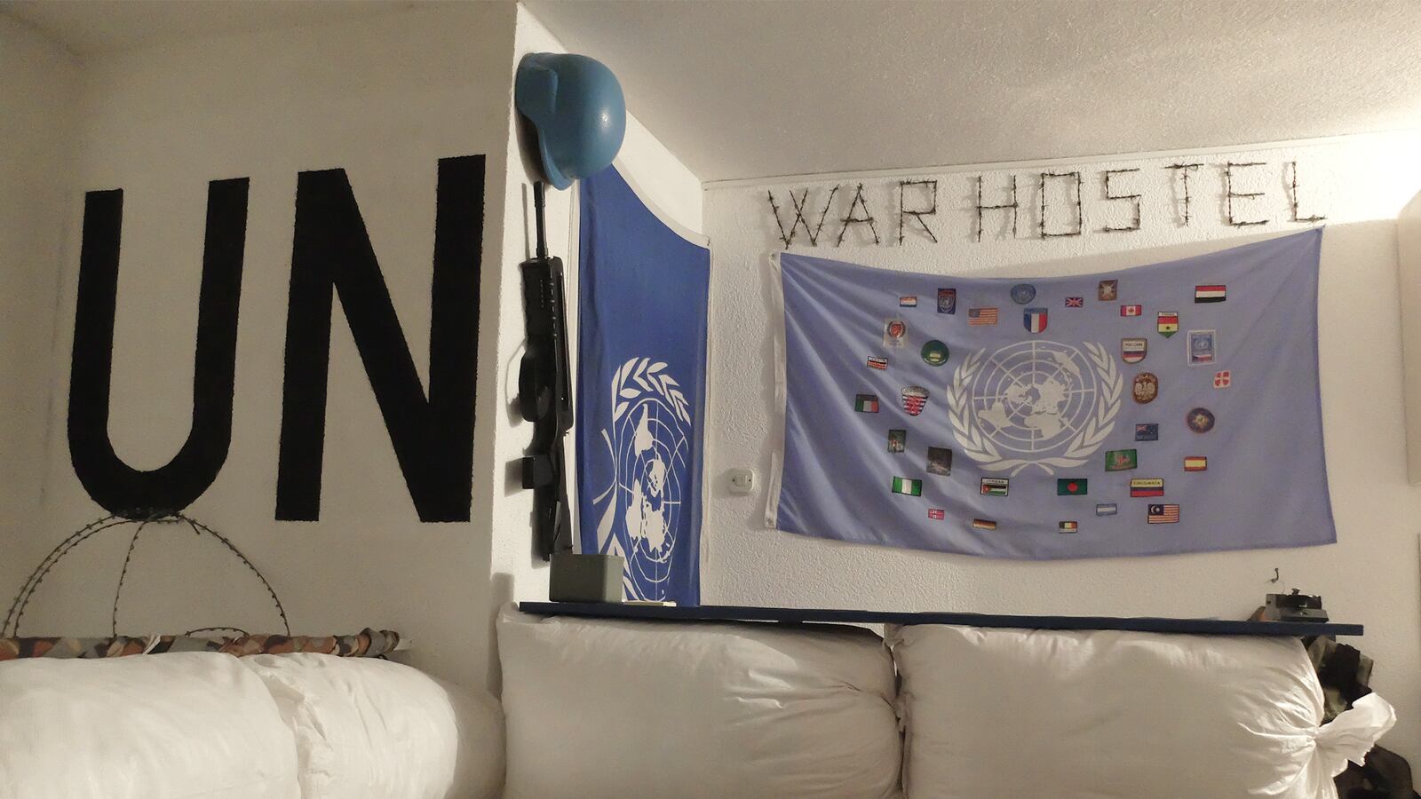 articles/2016/02/28/pay-to-get-shelled-in-your-sleep/160227-strochlic-war-hostel-tease_zdk5mu