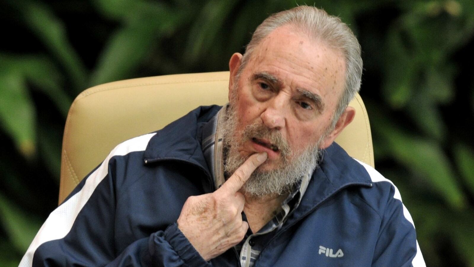 cheats/2013/07/29/u-s-wastes-24-million-on-propaganda-plane/castro-propaganda-plane-cheat_qmwr1x