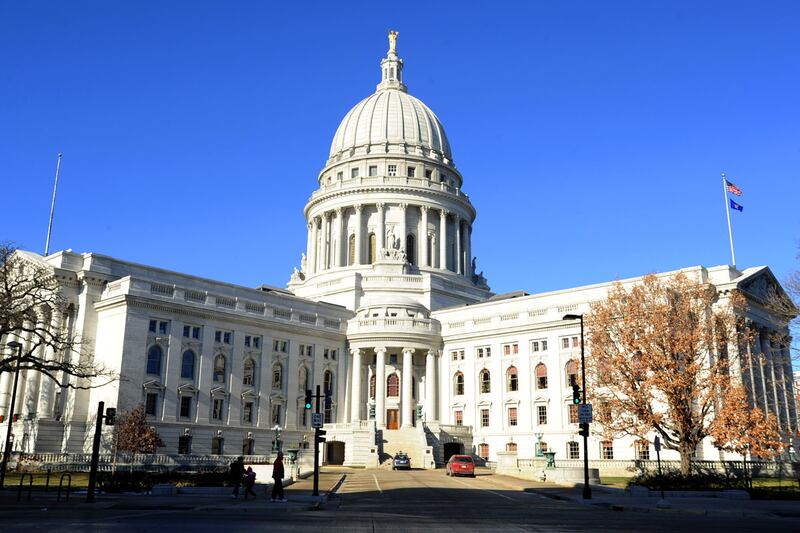 galleries/2012/07/03/the-hottest-cities-in-america-from-denver-to-cleveland-photos/hottest-cities-10-madison-wisconsin_dd68qn