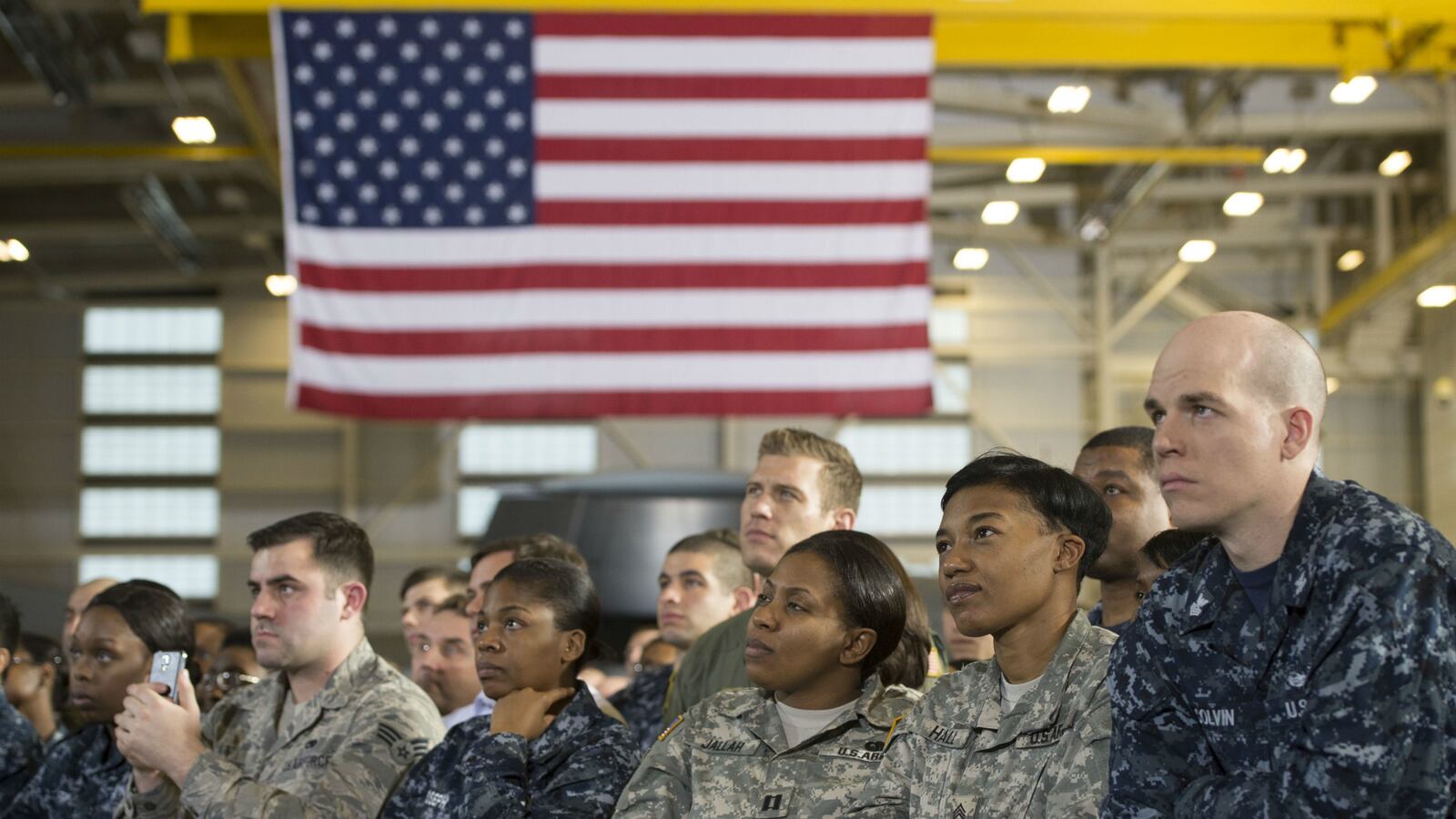 cheats/2014/12/19/full-benefits-for-retiring-army-captains/141219-us-army-cheat_zpizs5