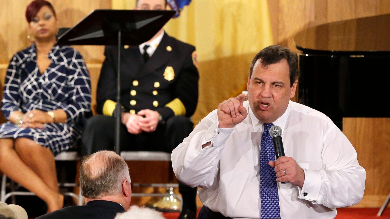 articles/2013/03/14/the-elephant-in-the-room-chris-christie-s-cpac-dig/130314-chris-christie-cpac-avlon-tease_uiq0gk