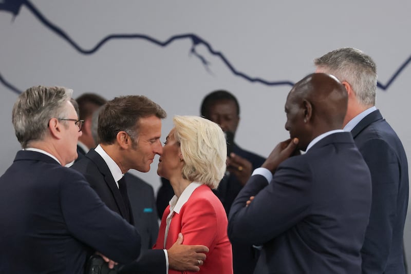 British Prime Minister Keir Starmer, French President Emmanuel Macron, European Commission President Ursula von der Leyen and Kenya's President William Ruto arrive for a working session with  G7 leaders and outreach partners on promoting economic growth, during the G7 Summit in Evian, France, June 17, 2026. REUTERS/Christian Hartmann
