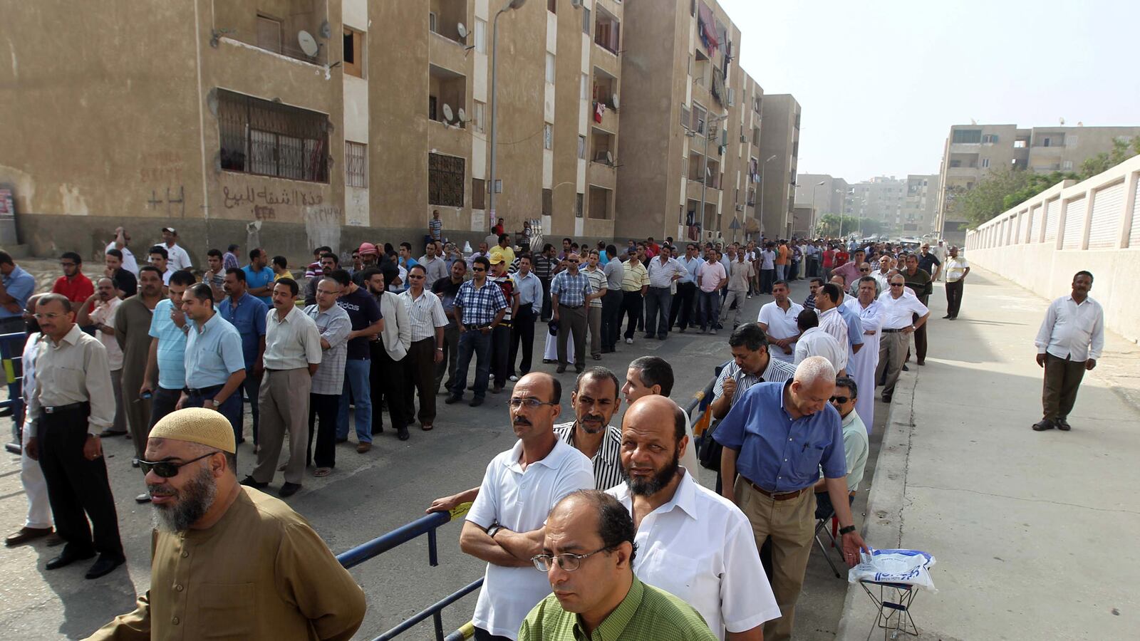 articles/2012/06/16/in-historic-egyptian-election-protests-suddenly-seem-forgotten/ephron-egypt-runoff-elections_gqly8t