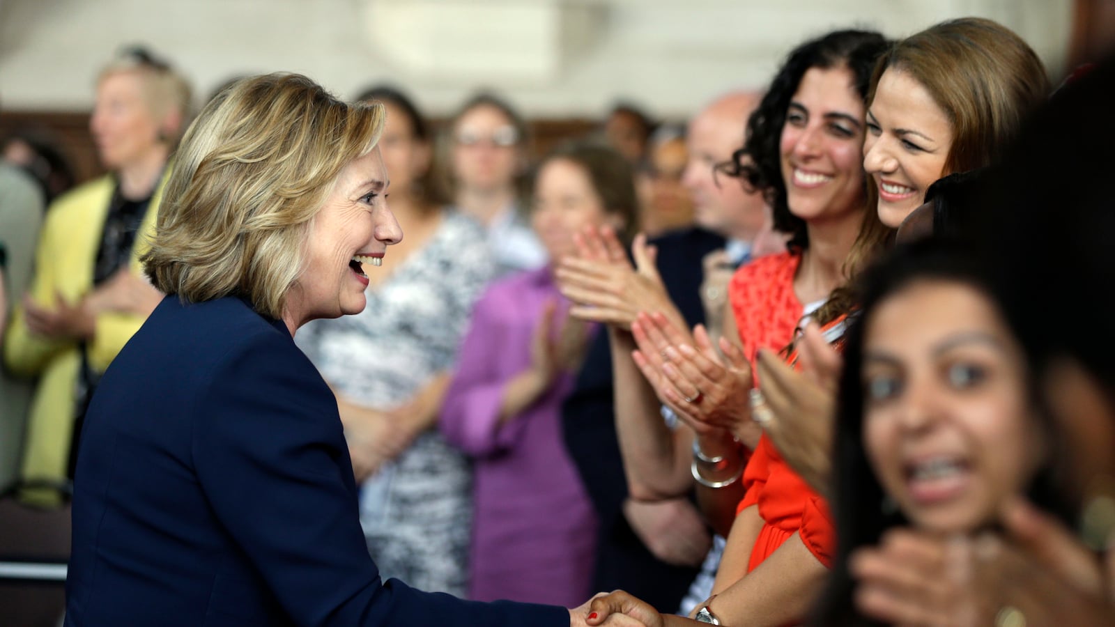 articles/2013/08/05/how-to-beat-hillary-end-the-republican-fratricide/130804-green-hillary-tease_fgyjrd