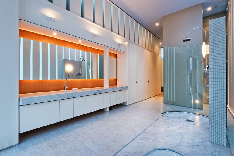 galleries/2015/05/01/inside-toronto-s-23m-home/150429-28M-house-07_tewfh9