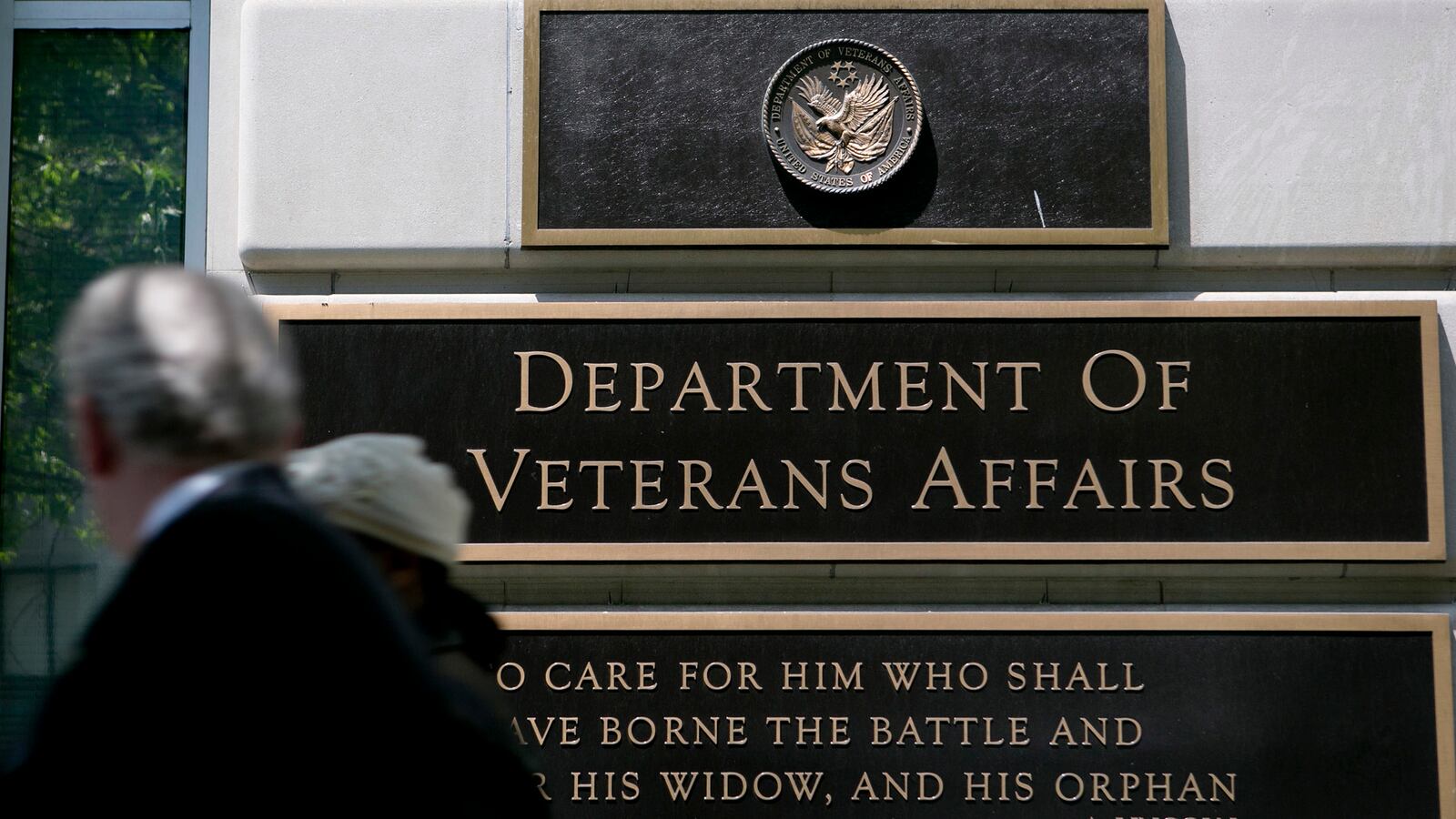 cheats/2014/05/05/va-clinic-fixed-appointment-records/140505-va-affairs-cheat_e7qr8d