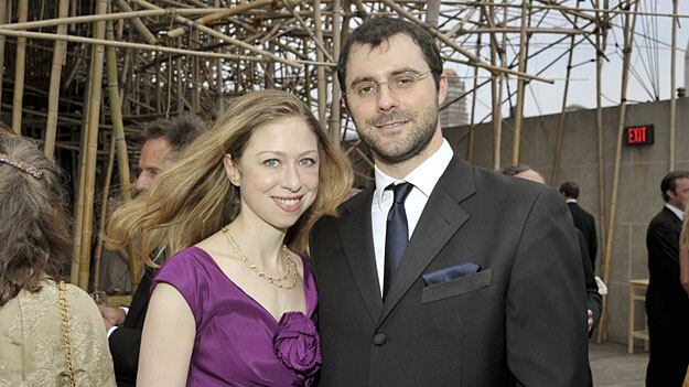 cheats/2011/01/31/chelsea-clintons-hubby-takes-ski-break/chelsea-exes---mezvinsky_w1ccwb