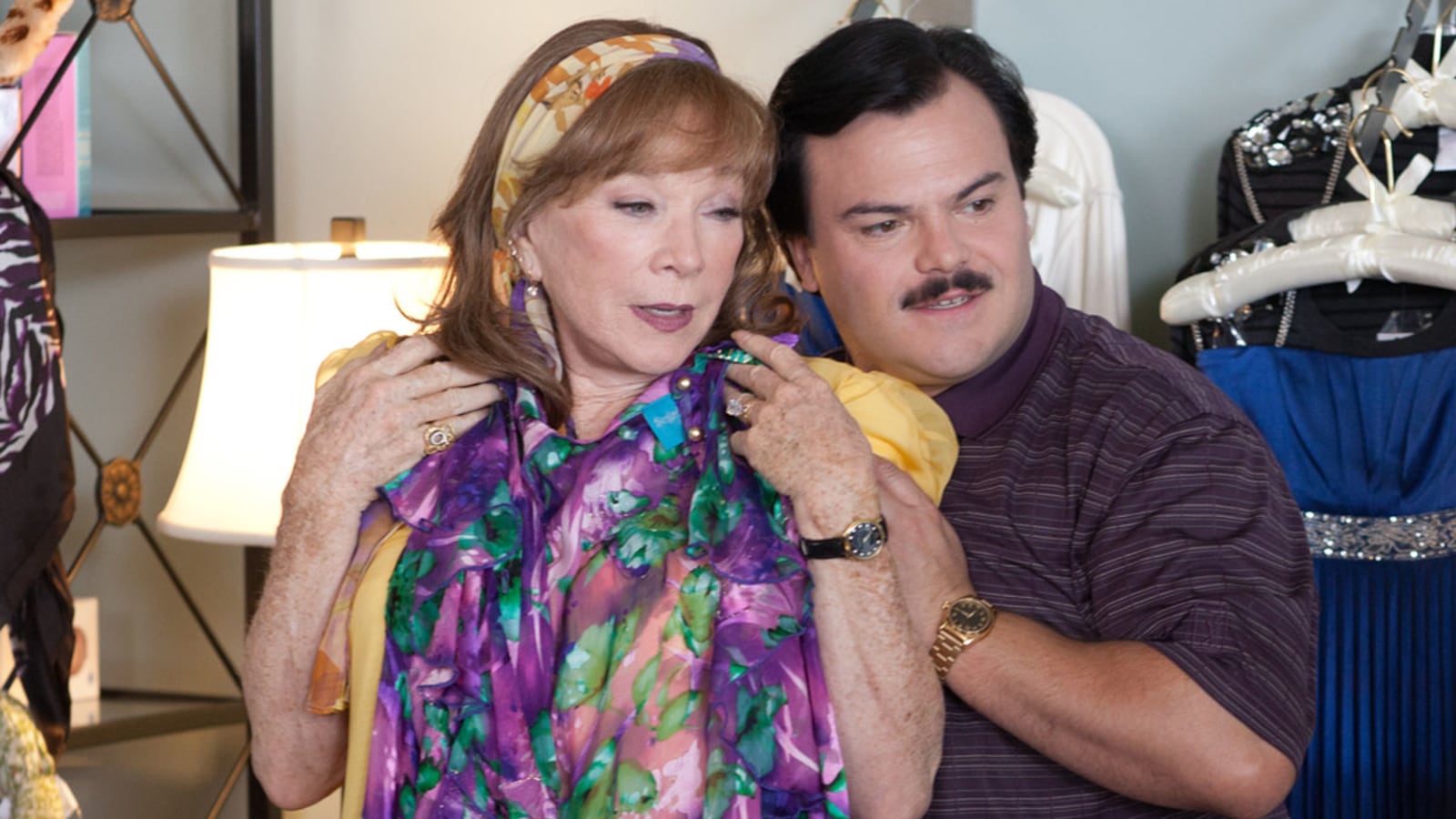 articles/2012/04/25/shirley-maclaine-on-bernie-downton-abbey-and-her-lifetime-achievments/shirley-maclaine-munoz_x7nwu6